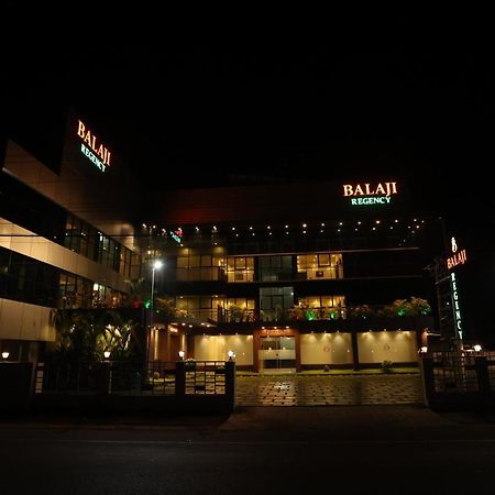 Balaji Regency Kanhangad Kannangad Exterior foto