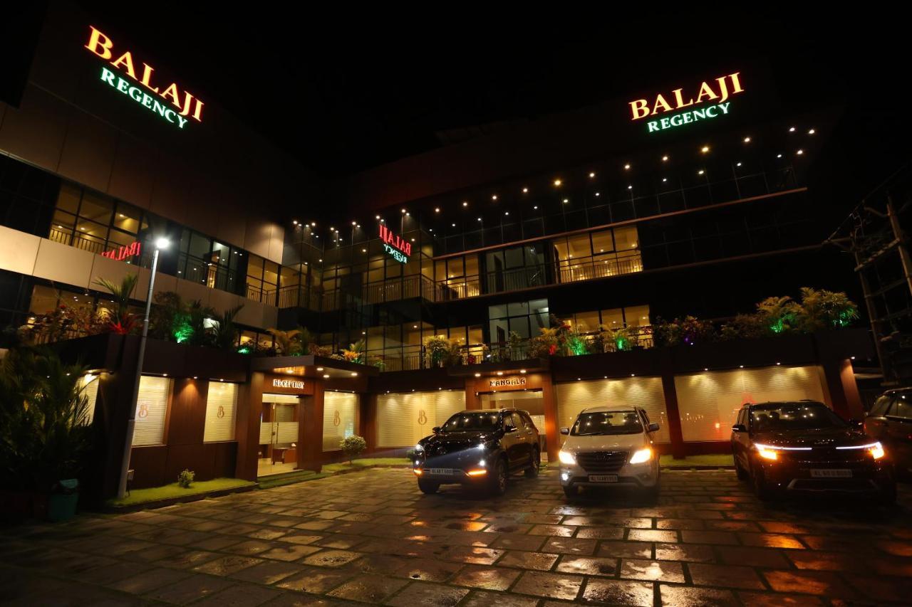 Balaji Regency Kanhangad Kannangad Exterior foto
