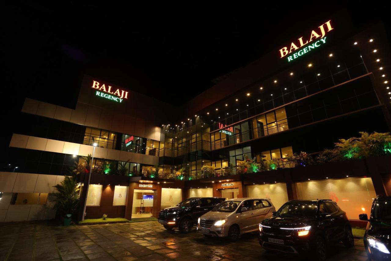 Balaji Regency Kanhangad Kannangad Exterior foto