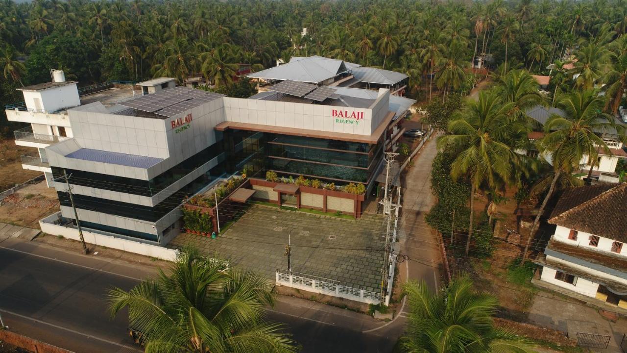 Balaji Regency Kanhangad Kannangad Exterior foto